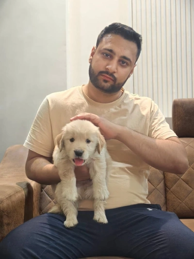 Happy customer with puppy 7